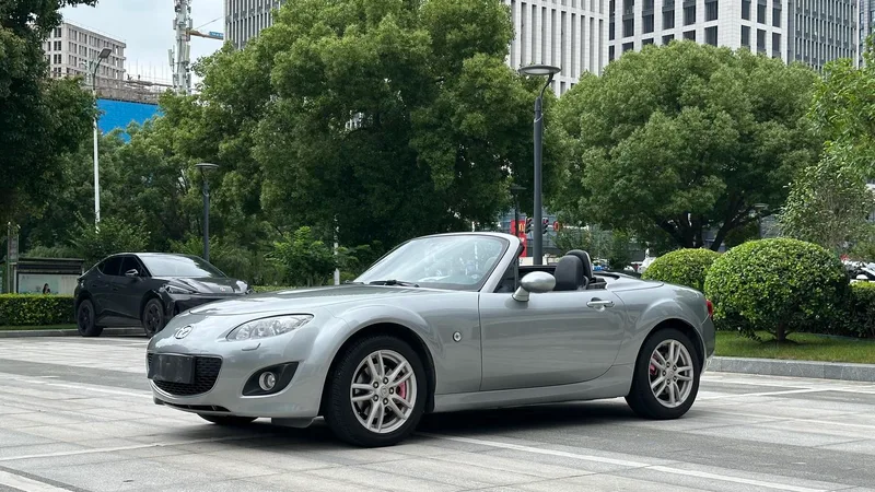 Mazda MX-5 2009 2.0 exterior foto 1 Mazda MX-5 2009 2.0 exterior foto 1