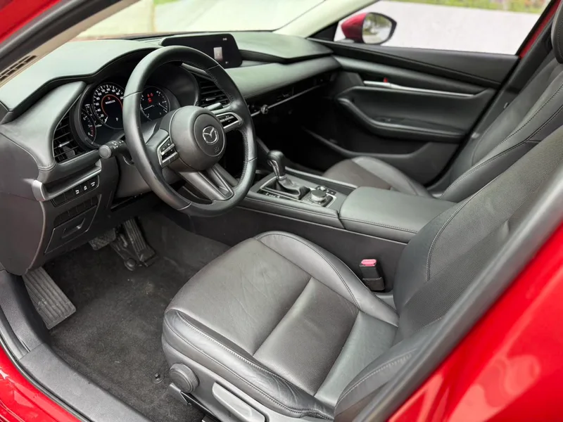 Mazda Mazda3 Axela 2020 1.5L Automatic quality version exterior photo 6 Mazda Mazda3 Axela 2020 1.5L Automatic quality version exterior photo 6