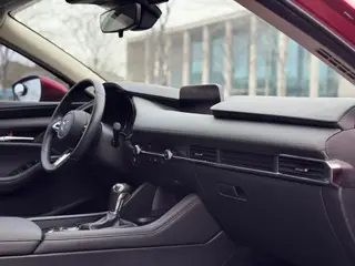 Mazda Mazda3 Axela 2020 2.0L Автоматическая качественная элегантная версия интерьер фото 8 Mazda Mazda3 Axela 2020 2.0L Автоматическая качественная элегантная версия интерьер фото 8