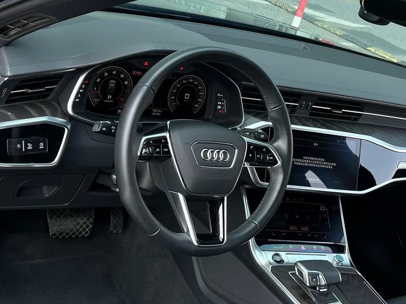 Audi A6 2022 allroad quattro Maison exploratoire 55 TFSI Profitez du type tout-terrain intérieur photo 12 Audi A6 2022 allroad quattro Maison exploratoire 55 TFSI Profitez du type tout-terrain intérieur photo 12
