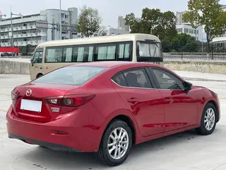 Mazda Mazda3 Axela 2017 Tres volúmenes 1.5L Tipo de confort automático País V interior foto 9 Mazda Mazda3 Axela 2017 Tres volúmenes 1.5L Tipo de confort automático País V interior foto 9