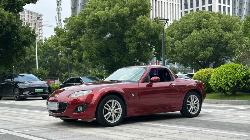 Mazda MX-5 2009 2.0 extérieur photo 4 Mazda MX-5 2009 2.0 extérieur photo 4