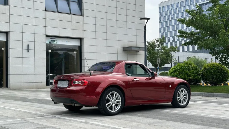 Mazda MX-5 2009 2.0 extérieur photo 6 Mazda MX-5 2009 2.0 extérieur photo 6
