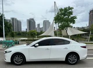 Mazda Mazda3 Axela 2021 1.5L Автоматическая качественная версия экстерьер фото 5