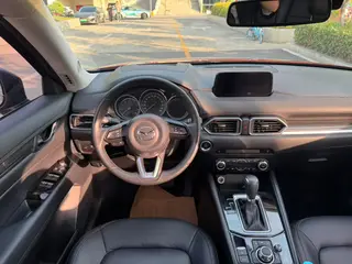 Mazda CX-5 2020 2.0L Automatic two-wheel drive smart model interior photo 18 Mazda CX-5 2020 2.0L Automatic two-wheel drive smart model interior photo 18