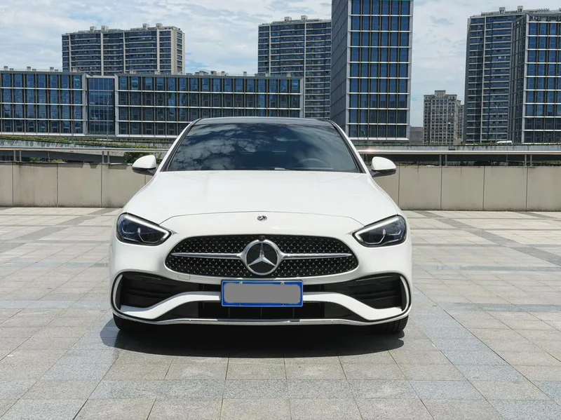 Mercedes-Benz C-Class 2025 Restyling C 260 L Sports version exterior photo 2 Mercedes-Benz C-Class 2025 Restyling C 260 L Sports version exterior photo 2