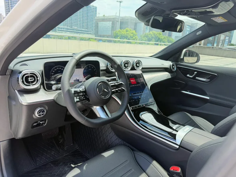 Mercedes-Benz C-Class 2025 Restyling C 260 L Sports version exterior photo 5 Mercedes-Benz C-Class 2025 Restyling C 260 L Sports version exterior photo 5
