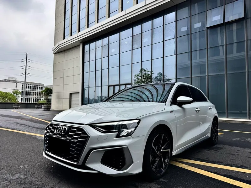 Audi A3 2022 Sportback 35 TFSI Fashion Sport exterior photo 4 Audi A3 2022 Sportback 35 TFSI Fashion Sport exterior photo 4
