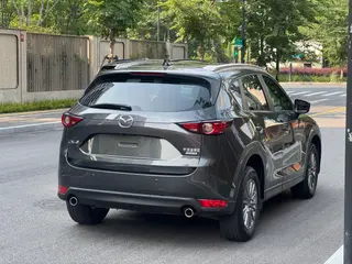 Mazda CX-5 2017 2.0L Automatic two-wheel drive smart type Country VI exterior photo 3 Mazda CX-5 2017 2.0L Automatic two-wheel drive smart type Country VI exterior photo 3