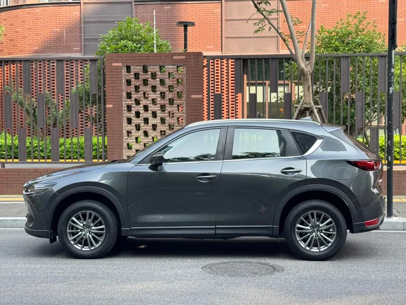 Mazda CX-5 2017 2.0L Automatic two-wheel drive smart type Country VI exterior photo 5 Mazda CX-5 2017 2.0L Automatic two-wheel drive smart type Country VI exterior photo 5