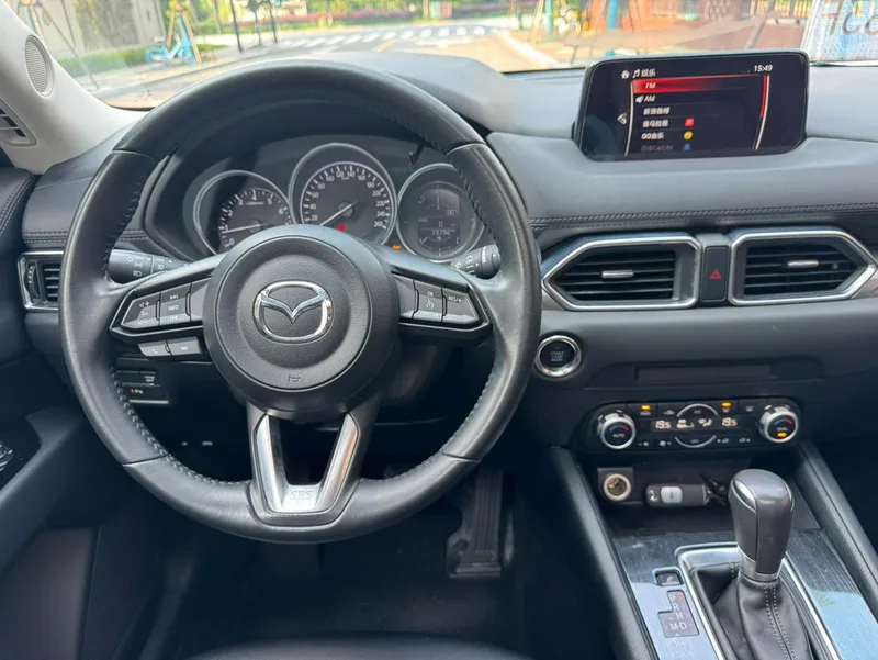 Mazda CX-5 2017 2.0L Automatic two-wheel drive smart type Country VI interior photo 12 Mazda CX-5 2017 2.0L Automatic two-wheel drive smart type Country VI interior photo 12