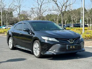 Toyota Camry 2019 2.5G Version de luxe État VI extérieur photo 3 Toyota Camry 2019 2.5G Version de luxe État VI extérieur photo 3
