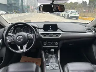 Mazda Atenza 2017 2.5L Blue Sky Sport Edition interior photo 9