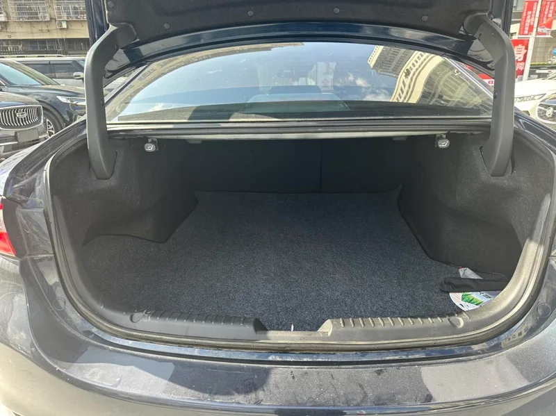 Mazda Atenza 2020 2.5L Blue Sky Sport Edition exterior photo 9