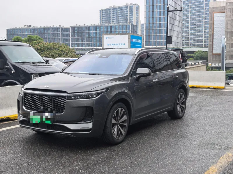 Li Auto ONE 2021 Увеличение диапазона 6 Кресельная плита экстерьер фото 1 Li Auto ONE 2021 Увеличение диапазона 6 Кресельная плита экстерьер фото 1