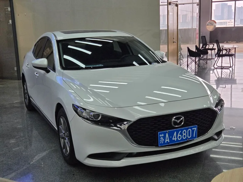 Mazda Mazda3 Axela 2020 1.5L Version de qualité automatique extérieur photo 2