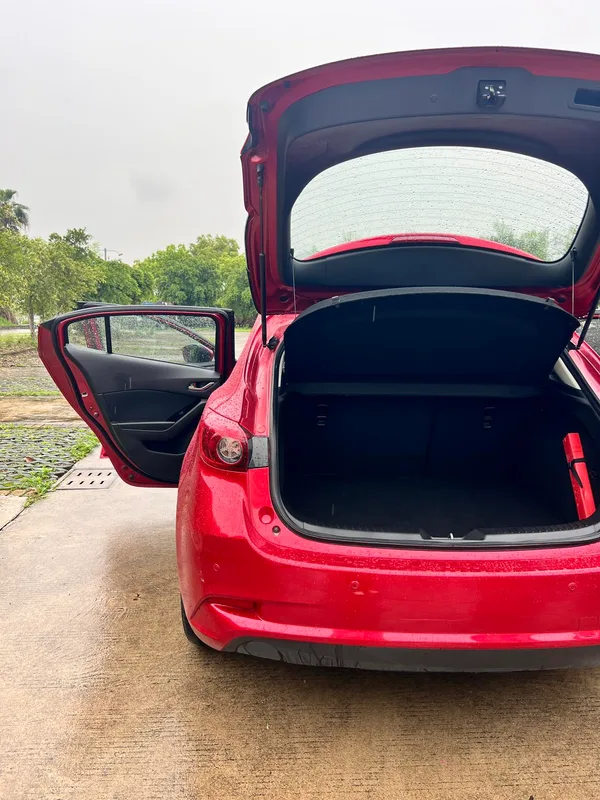 Mazda Mazda3 Axela 2017 Two-box 1.5L Automatic Luxury Model China V interior photo 19 Mazda Mazda3 Axela 2017 Two-box 1.5L Automatic Luxury Model China V interior photo 19