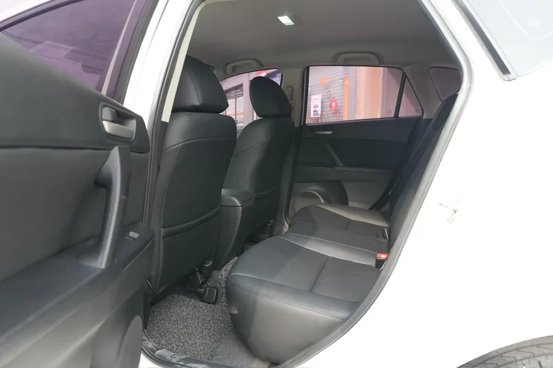 Mazda Mazda3 Xingcheng 2015 Hatchback 1.6L Tipo de confort manual interior foto 8 Mazda Mazda3 Xingcheng 2015 Hatchback 1.6L Tipo de confort manual interior foto 8