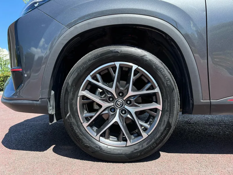 Changan CS75 PLUS 2023 Second generation 1.5T Auto Elite exterior photo 10 Changan CS75 PLUS 2023 Second generation 1.5T Auto Elite exterior photo 10