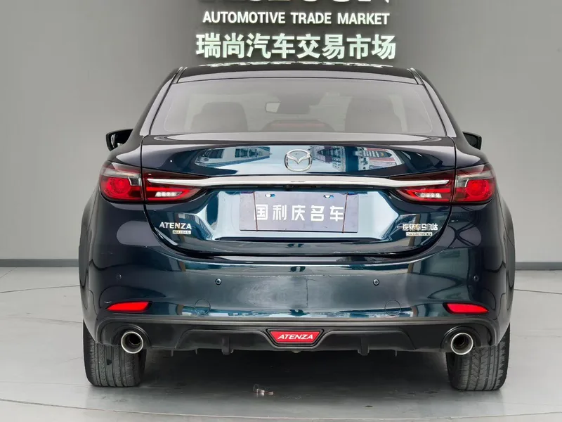 Mazda Atenza 2020 2.5L Edición Blue Sky Respete exterior foto 3 Mazda Atenza 2020 2.5L Edición Blue Sky Respete exterior foto 3