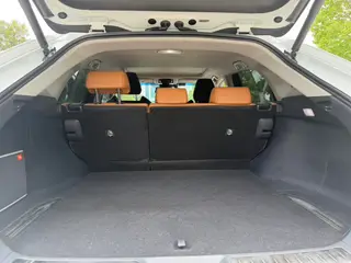 Toyota Venza 2022 2.0L CVT Versión de lujo de tracción a dos ruedas interior foto 19 Toyota Venza 2022 2.0L CVT Versión de lujo de tracción a dos ruedas interior foto 19