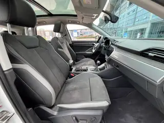 Audi Q3 2021 40 TFSI Mode dynamique intérieur photo 14 Audi Q3 2021 40 TFSI Mode dynamique intérieur photo 14