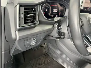 Audi Q5L 2022 40T Tipo dinámico de moda interior foto 14 Audi Q5L 2022 40T Tipo dinámico de moda interior foto 14