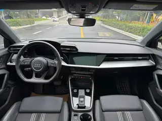 Audi A3 2022 Sportback 35 TFSI Модный спортивный тип экстерьер фото 6 Audi A3 2022 Sportback 35 TFSI Модный спортивный тип экстерьер фото 6