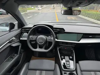 Audi A3 2022 Sportback 35 TFSI Модный спортивный тип экстерьер фото 7 Audi A3 2022 Sportback 35 TFSI Модный спортивный тип экстерьер фото 7