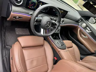 Mercedes-Benz E-Class 2022 Segundo cambio E 300 L De lujo Coche deportivo exterior foto 10 Mercedes-Benz E-Class 2022 Segundo cambio E 300 L De lujo Coche deportivo exterior foto 10