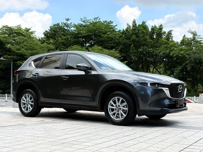 Mazda CX-5 2025 2.0L Type de confort automatique à deux roues motrices extérieur photo 3