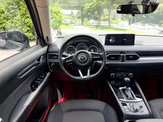 Mazda CX-5 2025 2.0L Type de confort automatique à deux roues motrices intérieur photo 6