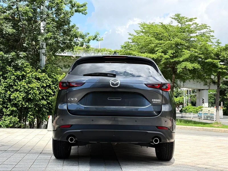 Mazda CX-5 2025 2.0L Type de confort automatique à deux roues motrices intérieur photo 8