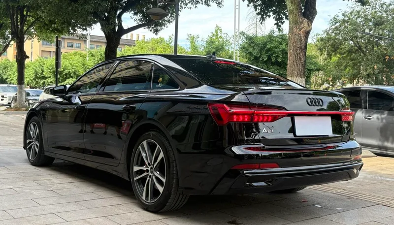 Audi A6L 2023 Mise à jour 40 TFSI Type de luxe dynamique extérieur photo 4 Audi A6L 2023 Mise à jour 40 TFSI Type de luxe dynamique extérieur photo 4