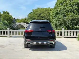 Mercedes-Benz GLC 2024 GLC 260 L 4MATIC Type de luxe 5 Siège extérieur photo 4 Mercedes-Benz GLC 2024 GLC 260 L 4MATIC Type de luxe 5 Siège extérieur photo 4