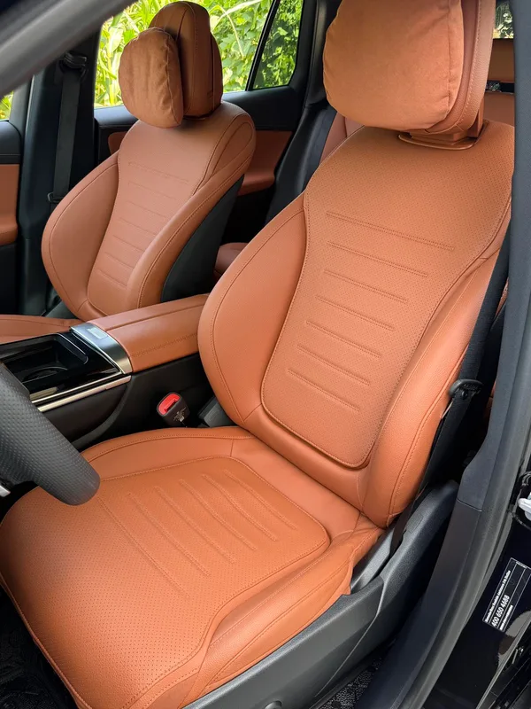 Mercedes-Benz GLC 2024 GLC 260 L 4MATIC Type de luxe 5 Siège intérieur photo 13 Mercedes-Benz GLC 2024 GLC 260 L 4MATIC Type de luxe 5 Siège intérieur photo 13