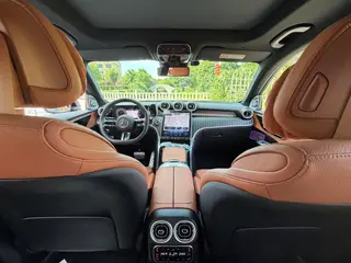 Mercedes-Benz GLC 2024 GLC 260 L 4MATIC Type de luxe 5 Siège intérieur photo 17 Mercedes-Benz GLC 2024 GLC 260 L 4MATIC Type de luxe 5 Siège intérieur photo 17