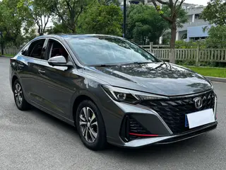 Changan Eado 2025 PLUS 1.4T DCT High-energy version exterior photo 3