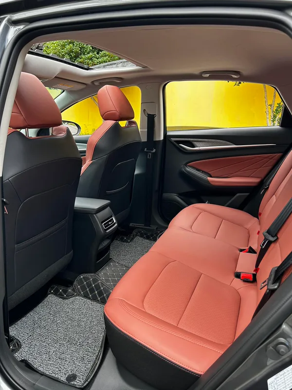 Changan Eado 2025 PLUS 1.4T DCT High-energy version exterior photo 9
