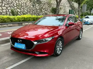 Mazda Mazda3 Axela 2020 1.5L Automatic quality pleasing skylight version exterior photo 1 Mazda Mazda3 Axela 2020 1.5L Automatic quality pleasing skylight version exterior photo 1