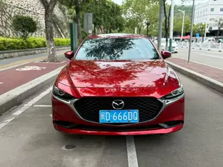 Mazda Mazda3 Axela 2020 1.5L Automatic quality pleasing skylight version exterior photo 2 Mazda Mazda3 Axela 2020 1.5L Automatic quality pleasing skylight version exterior photo 2