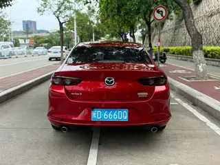 Mazda Mazda3 Axela 2020 1.5L Automatic quality pleasing skylight version interior photo 8 Mazda Mazda3 Axela 2020 1.5L Automatic quality pleasing skylight version interior photo 8