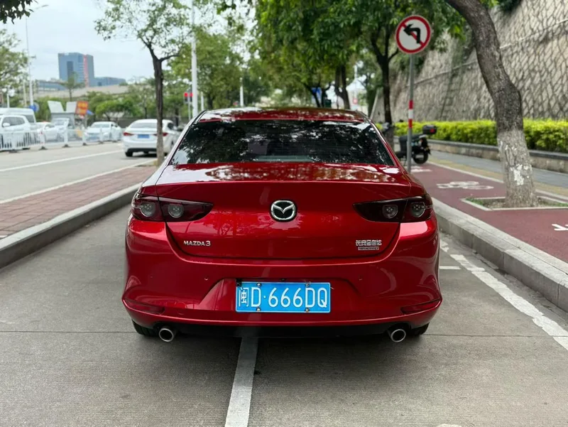Mazda Mazda3 Axela 2020 1.5L Automatic quality pleasing skylight version interior photo 8 Mazda Mazda3 Axela 2020 1.5L Automatic quality pleasing skylight version interior photo 8