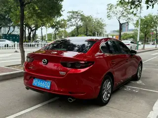 Mazda Mazda3 Axela 2020 1.5L Automatic quality pleasing skylight version interior photo 9 Mazda Mazda3 Axela 2020 1.5L Automatic quality pleasing skylight version interior photo 9
