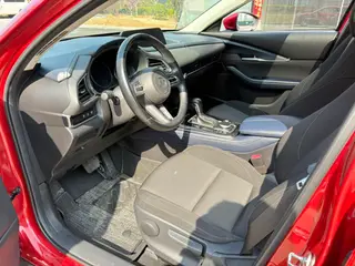 Mazda CX-30 2020 2.0L Automatic Yayue Type interior photo 7 Mazda CX-30 2020 2.0L Automatic Yayue Type interior photo 7