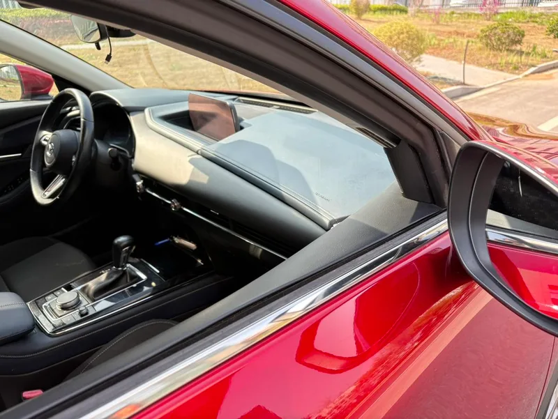 Mazda CX-30 2020 2.0L Automatic Yayue Type interior photo 12 Mazda CX-30 2020 2.0L Automatic Yayue Type interior photo 12