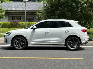 Audi Q3 2021 35 TFSI Tipo dinámico de moda interior foto 7 Audi Q3 2021 35 TFSI Tipo dinámico de moda interior foto 7