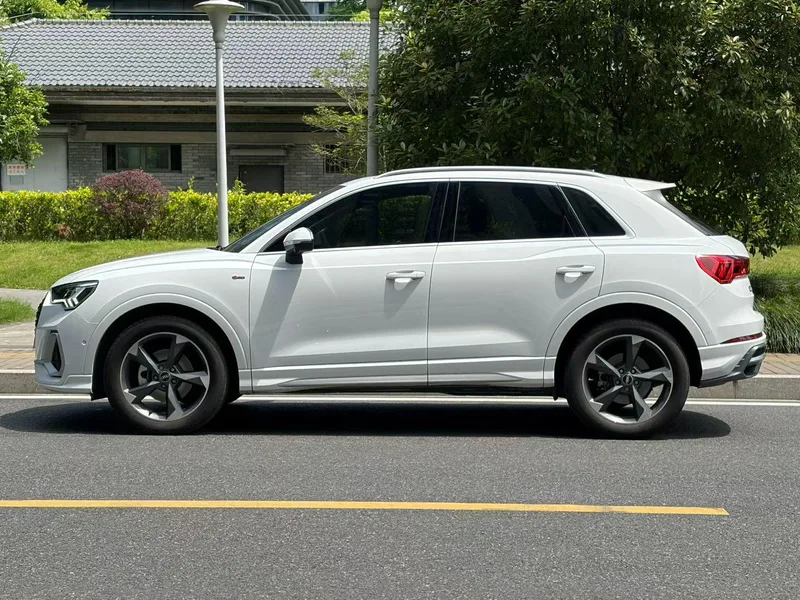 Audi Q3 2021 35 TFSI Tipo dinámico de moda interior foto 7 Audi Q3 2021 35 TFSI Tipo dinámico de moda interior foto 7