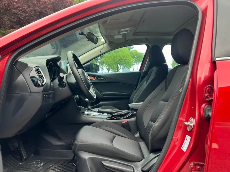 Mazda Mazda3 Axela 2016 Trois volumes 1.5L Modèle de luxe automatique extérieur photo 6
