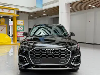 Audi Q5L 2022 40T Deluxe dinámico exterior foto 2 Audi Q5L 2022 40T Deluxe dinámico exterior foto 2